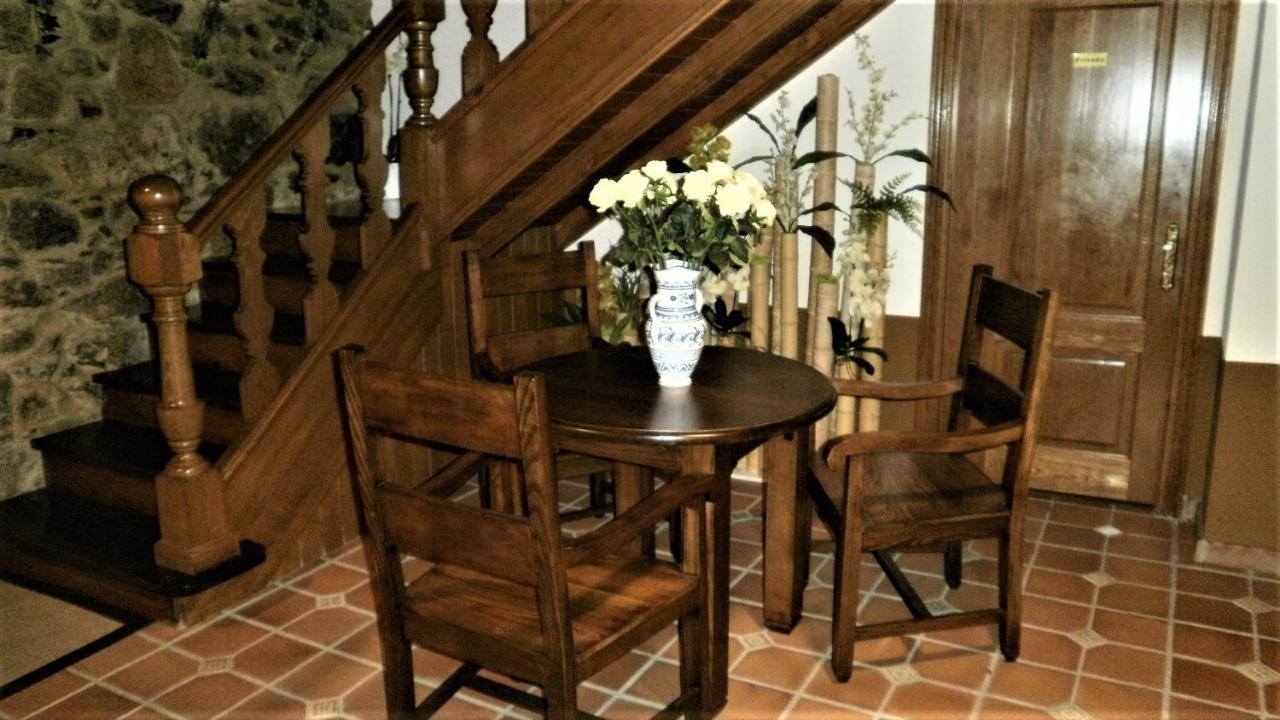 Casa De Somoza * Melide